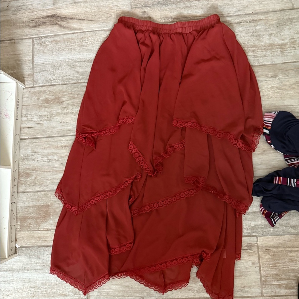 Elegant Red Layered Women's Skirt